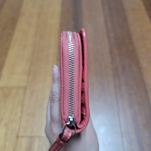 Coach Signature Monogram Wallet - Picture 3 of 13